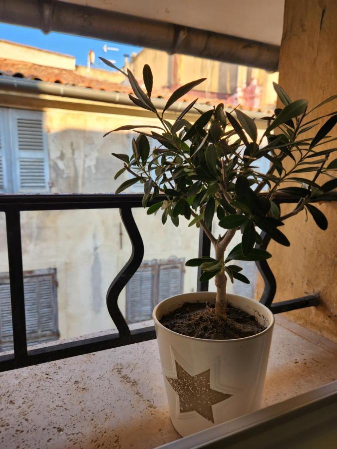 Le Beffroi De Gaston Climatise Aix-en-Provence Exterior foto